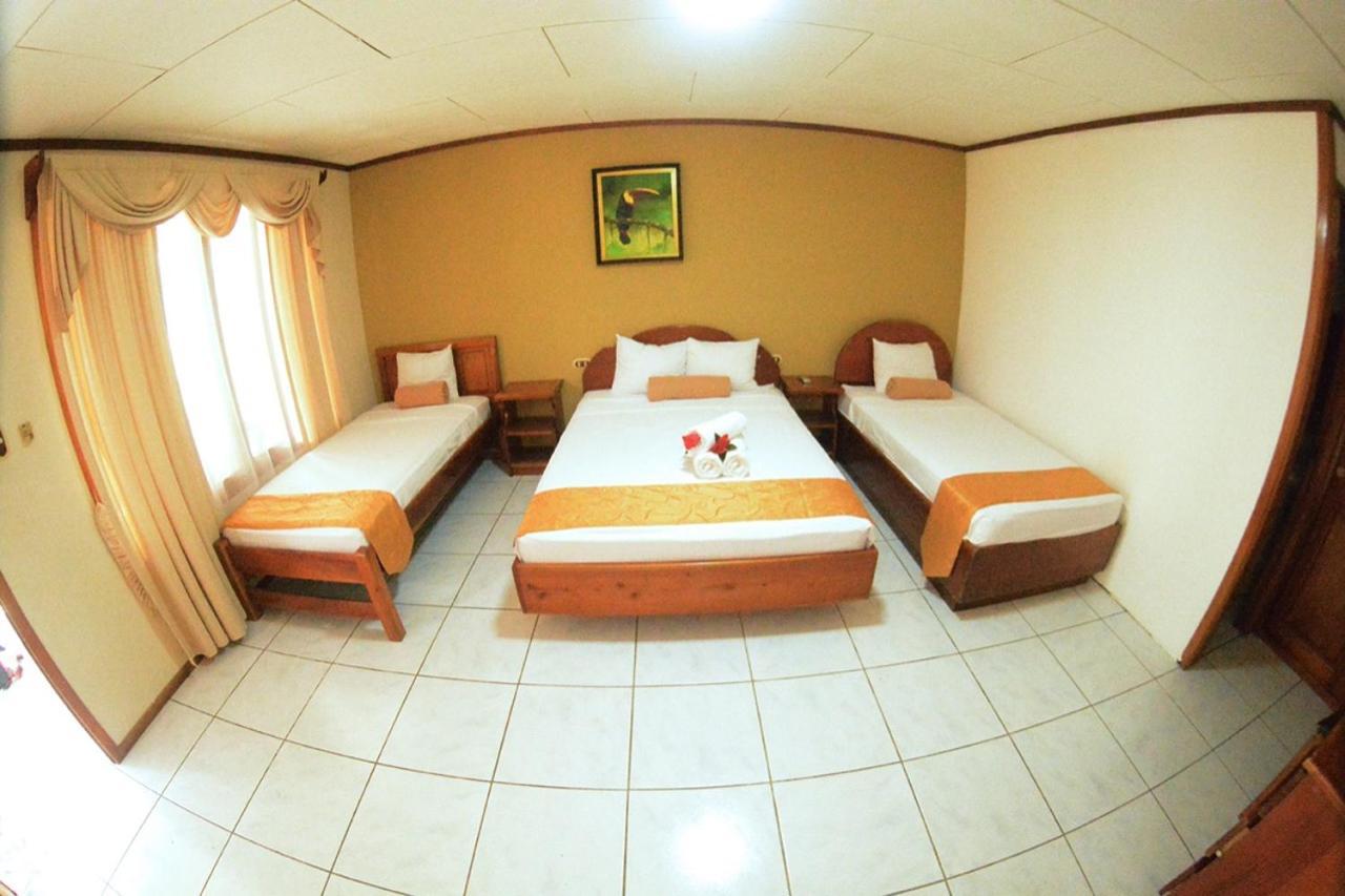 A Pousada Arenal Poshpacker La Fortuna Exterior foto