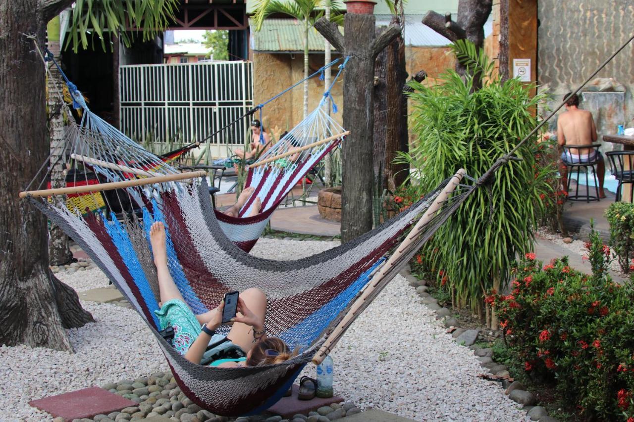 A Pousada Arenal Poshpacker La Fortuna Exterior foto