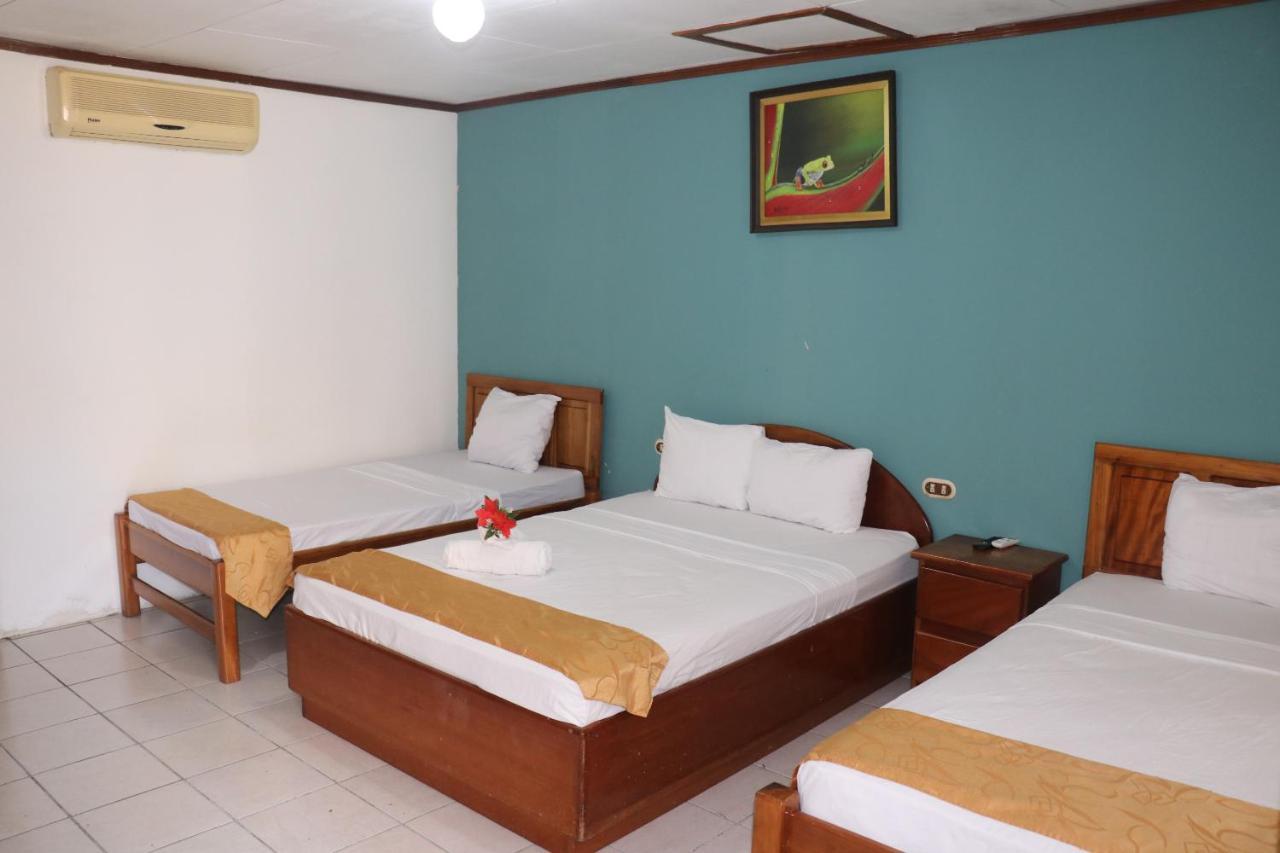 A Pousada Arenal Poshpacker La Fortuna Exterior foto