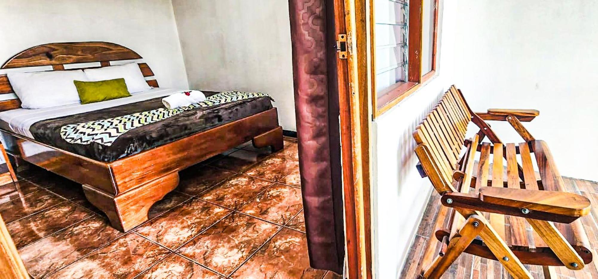 A Pousada Arenal Poshpacker La Fortuna Exterior foto